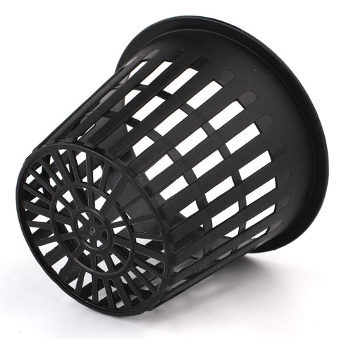 HAZOULEN net cup stack demonstrates easy organization for larger hydroponic setups.