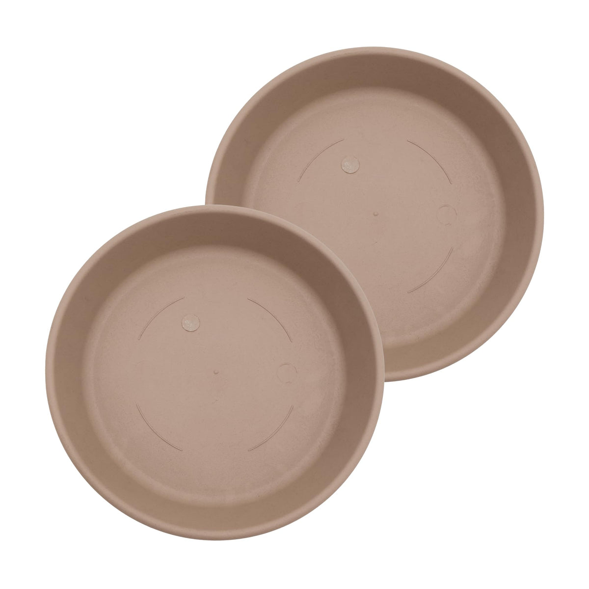 The HC Companies classic round saucer, 14in sandstone, supports pots while blending with décor.