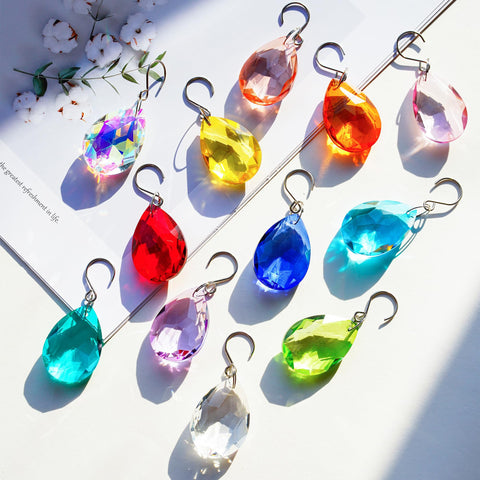 H&D HYALINE & DORA 12-pack crystal prisms deliver radiant light refractions in living spaces
