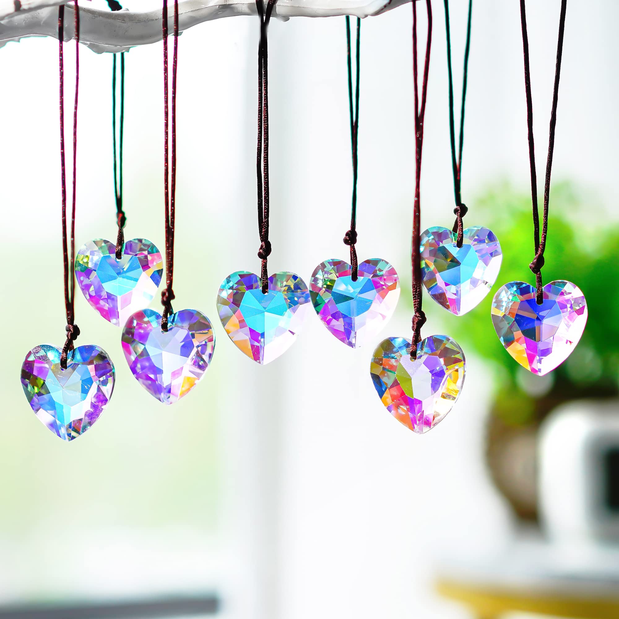 H&D HYALINE & DORA gift-ready crystal heart set for special occasions.
