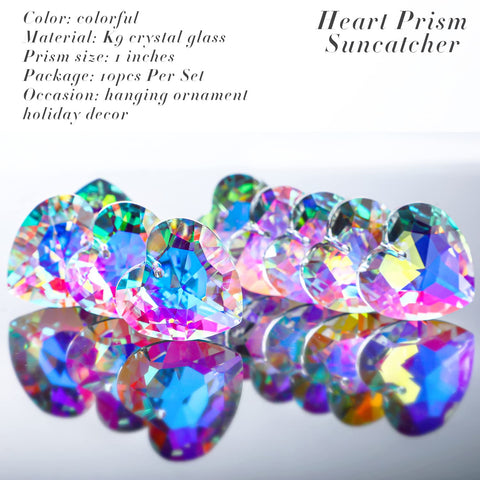 H&D HYALINE & DORA 27 mm crystal heart suncatcher ready to hang in a window.