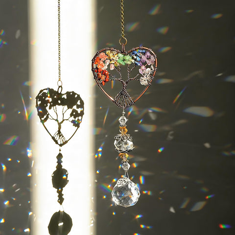 H&D HYALINE & DORA Heart-shaped crystal ball sun catcher enhances indoor glow.