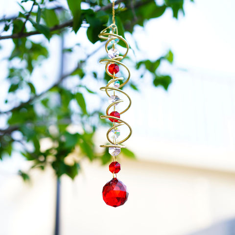 H&D HYALINE & DORA outdoor decor adds sparkle to yard or porch