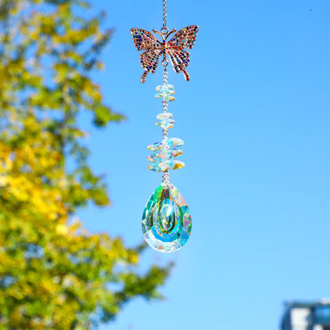 H&D Hyaline & Dora suncatcher rainbow reflections on interior walls