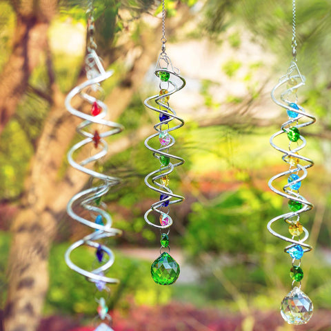 H&D Hyaline & Dora tranquil ambiance from sun reflected crystals.