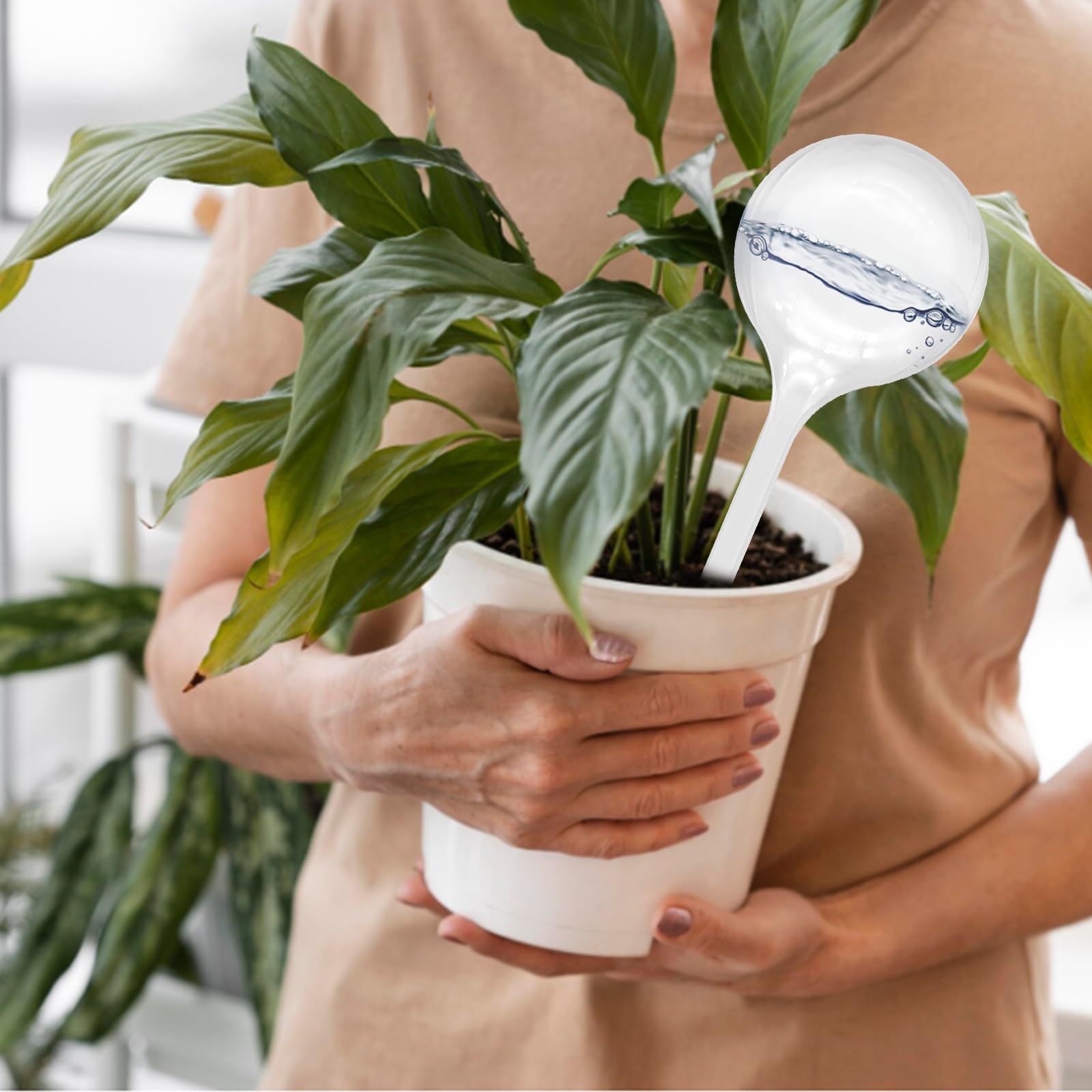 Hdagbnn globe features sharp-tube end for easy insertion.