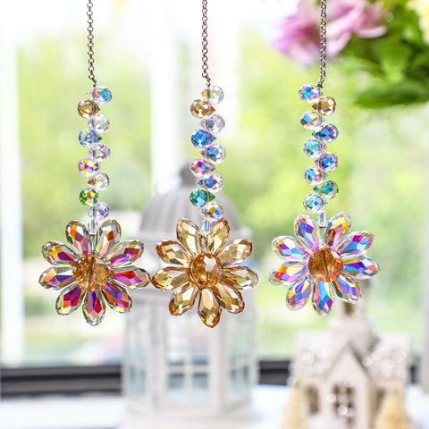 HDCRYSTALGIFTS six-piece set offers versatile decor for festive home styling.