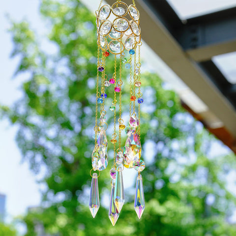 HDCRYSTALGIFTS garden-ready suncatcher adds color to outdoor seating area