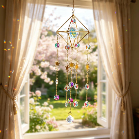 HDCRYSTALGIFTS gold-plated AB crystal close-up highlighting craftsmanship and light reflection.