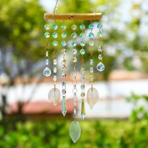 HDCRYSTALGIFTS K9 crystal glass components sparkle when exposed to sun.