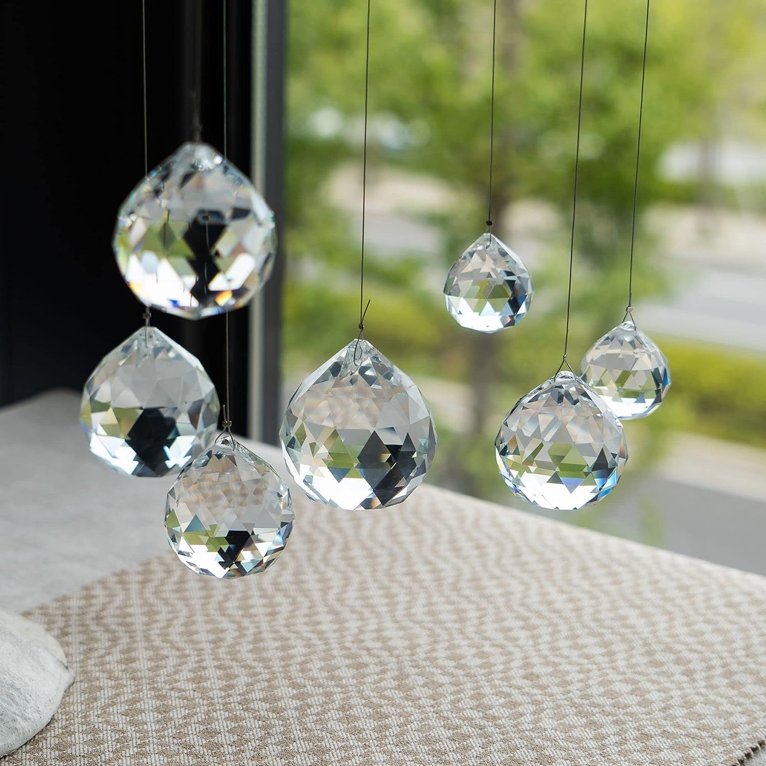 HDCRYSTALGIFTS K9 crystal prisms offer premium clarity and vibrant reflections.