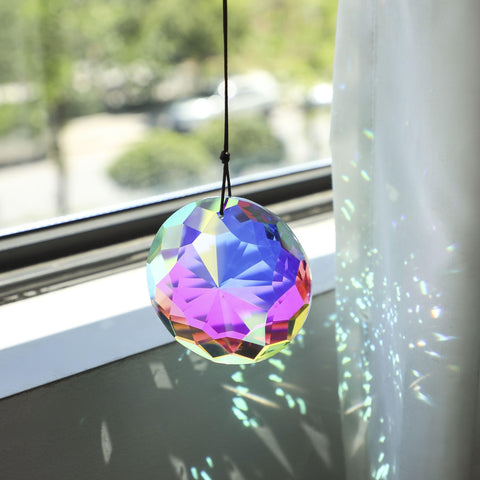 HDCRYSTALGIFTS rainbow maker prism sparkles colors across walls in daylight