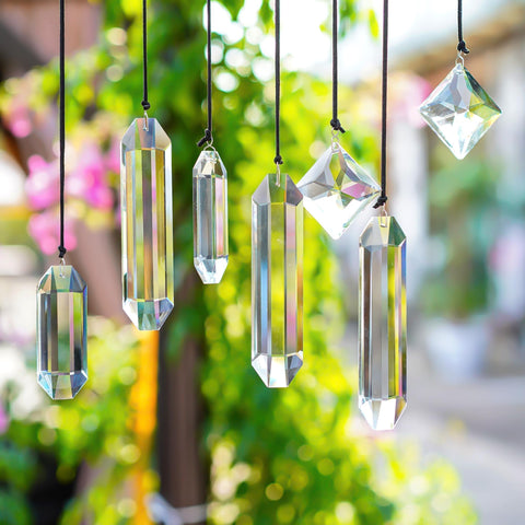 HDCRYSTALGIFTS seven prisms in assorted sizes for versatile display