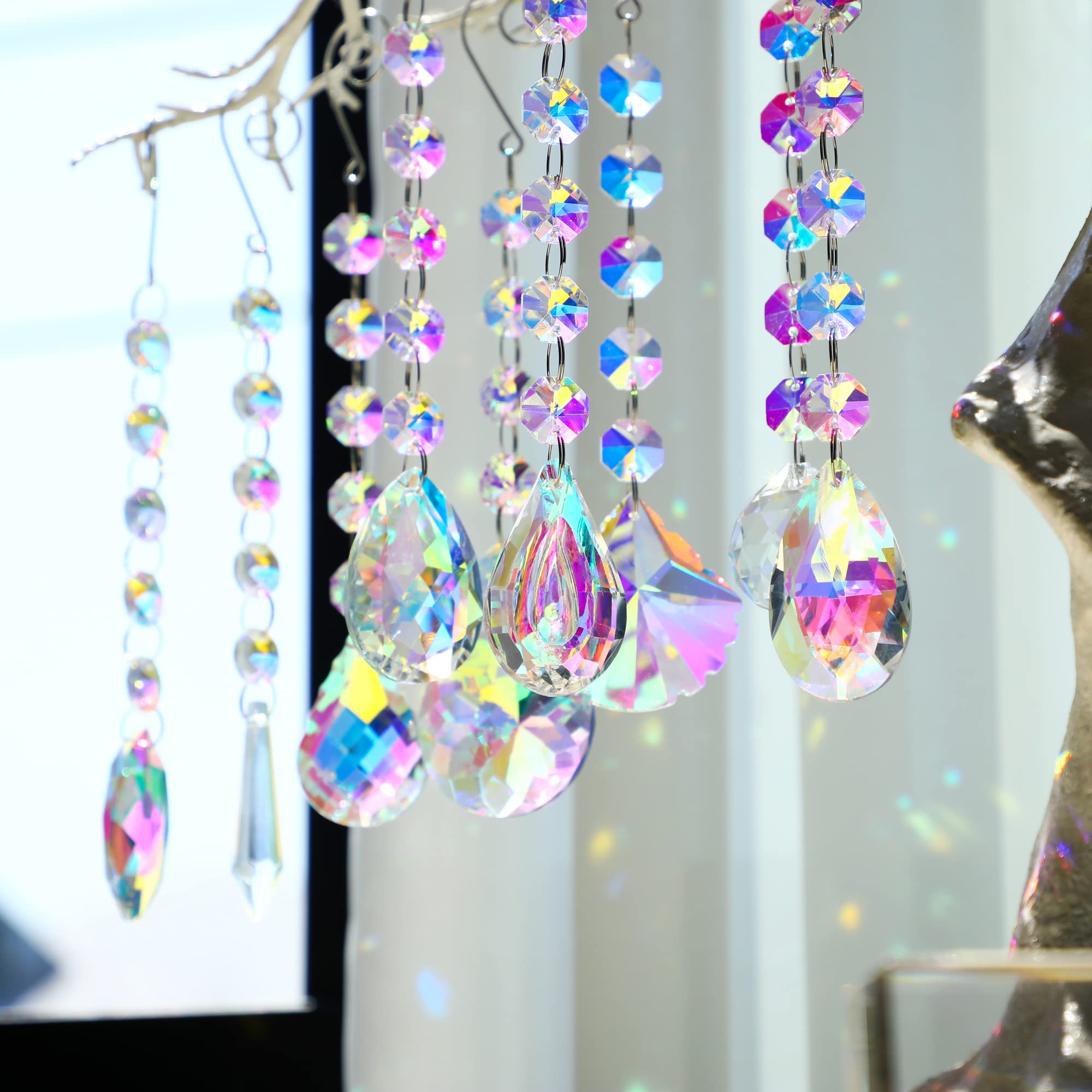 HDCRYSTALGIFTS window decor crystal prisms reflecting sunlight for colorful ambience