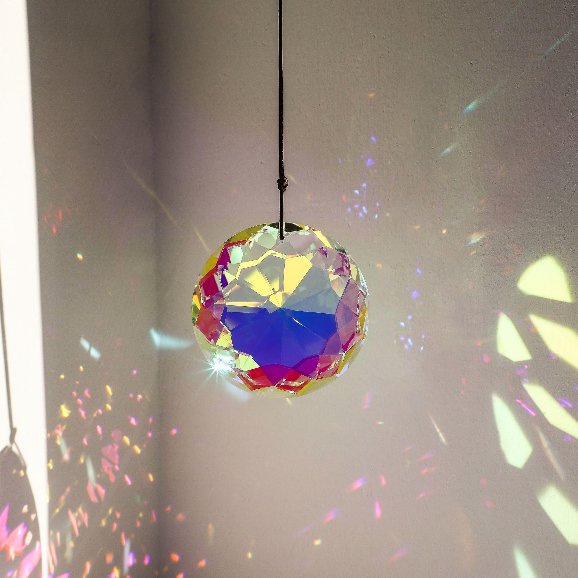 HDCRYSTALGIFTS 3in suncatcher adds festive charm to Christmas trees and decor