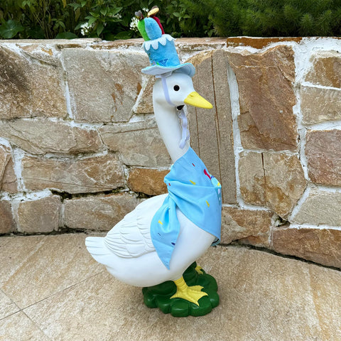 HDOOMN garden goose statue, ideal gift for birthdays and special occasions.