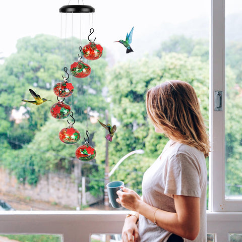 Headak Life fade-resistant colors keep the feeder looking vivid over time.