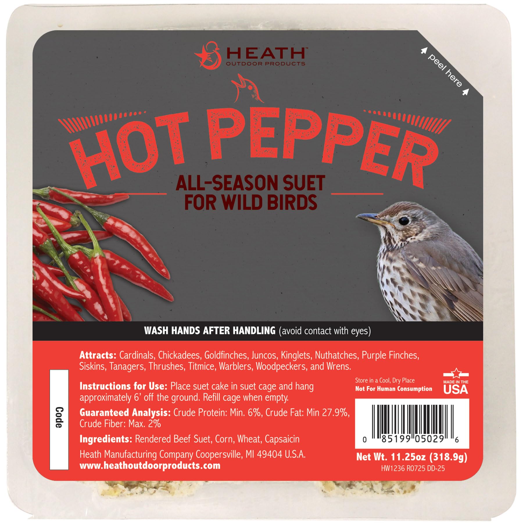Heath Outdoor DD-25 hot pepper suet cake attracts cardinals and other colorful songbirds with high-energy nutrition.