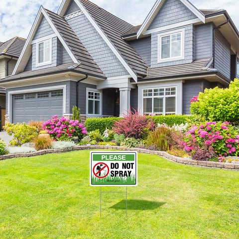 HEWJYDE Do Not Spray Sign weatherproof corrugated plastic resists sun and rain.