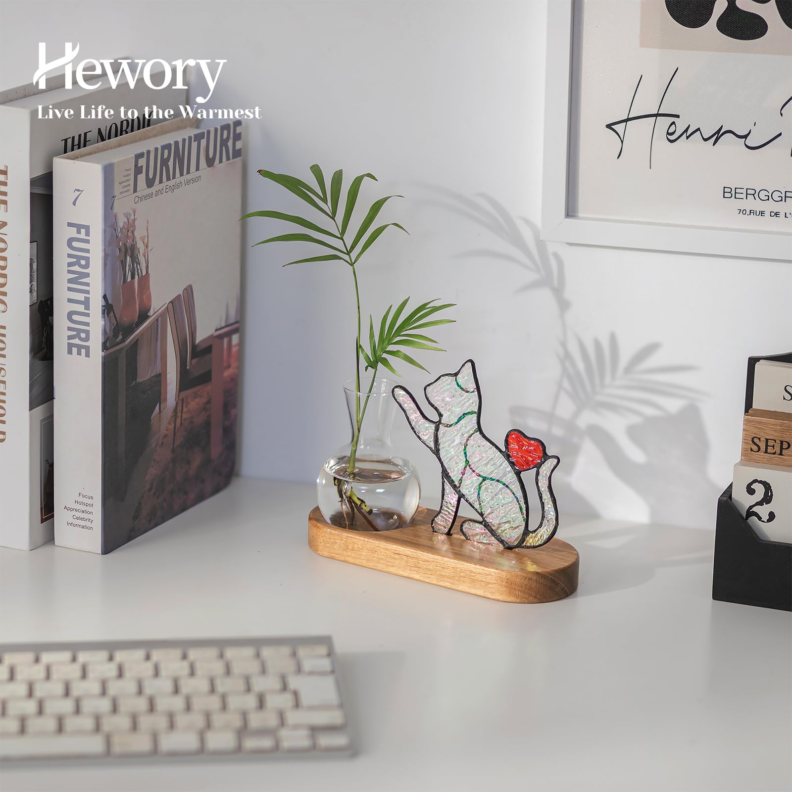 Hewory bulb vase with wooden stand for compact desk propagation.