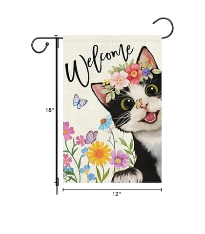 Heyfibro Cat and flower motif flag creates seasonal charm for guests
