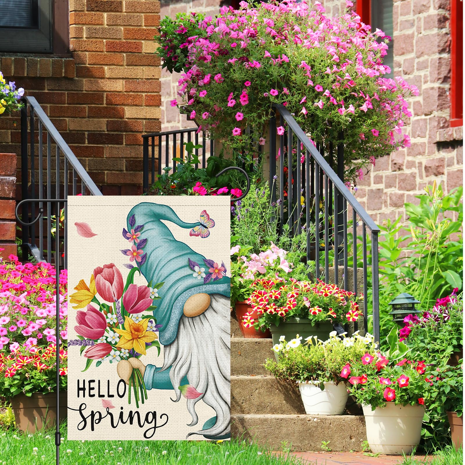 Heyfibro double-sided printing flag shows readable messages from both sides in a garden