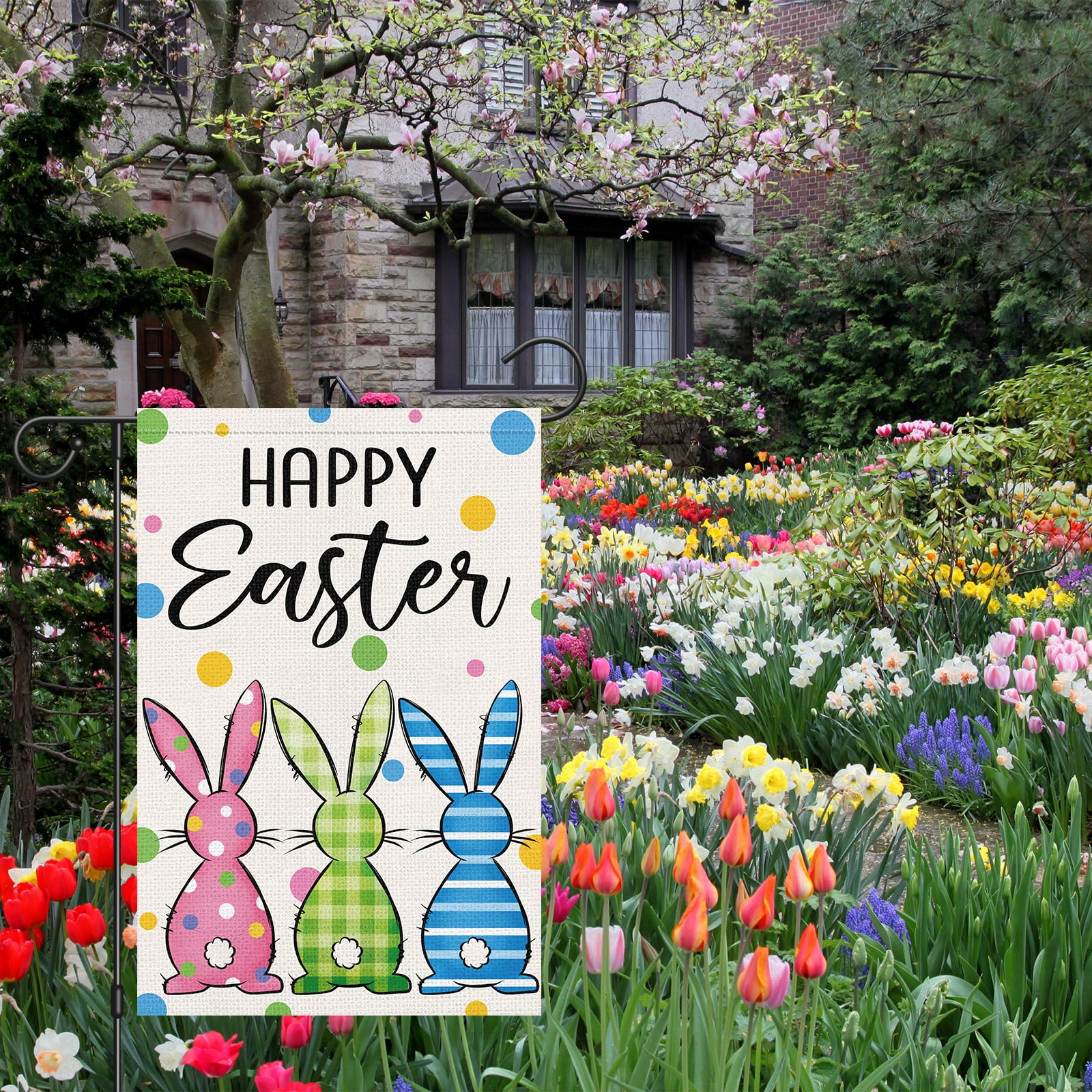 Heyfibro Polka-dot rabbit flag adds playful charm to outdoor spaces.