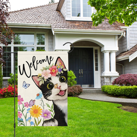 Heyfibro Vibrant spring decor flag enhances garden ambiance and welcome