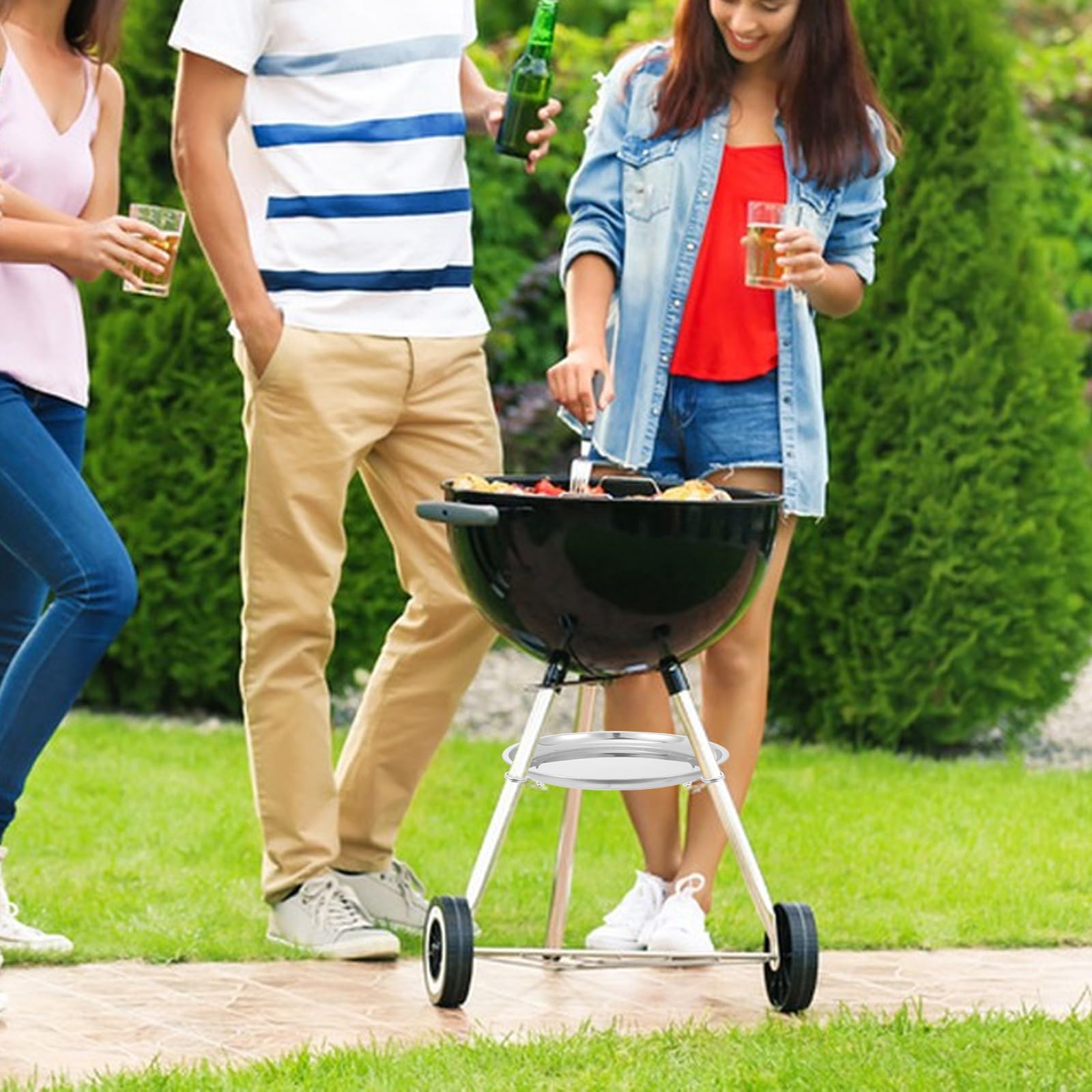 HFYZZ ash catcher pan ensures contained ashes and a tidy grill area.