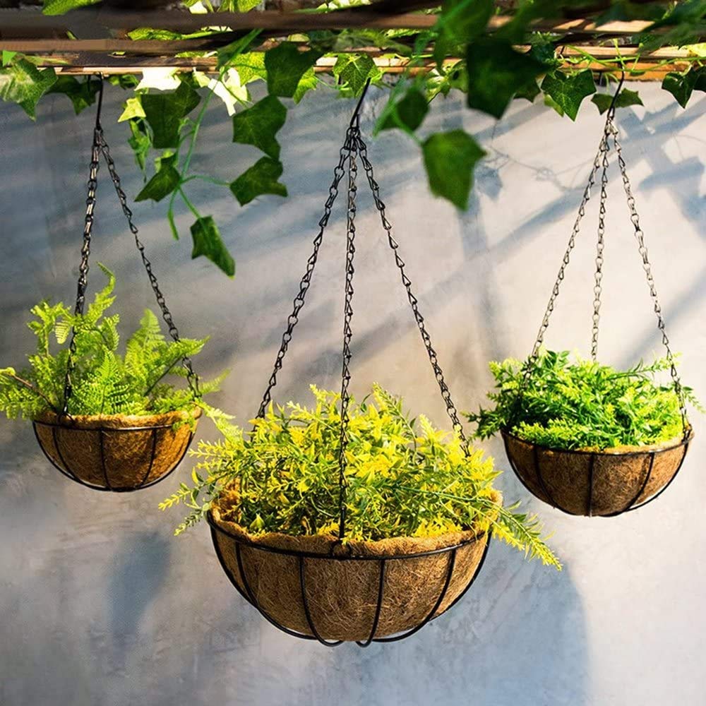 HHTHH black hanging chain suitable for lanterns, weather-ready and rust-resistant.