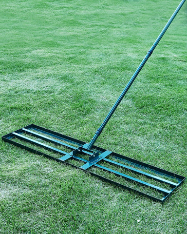 HIDALIFE lawn leveler with ground plate for even soil and smooth turf.