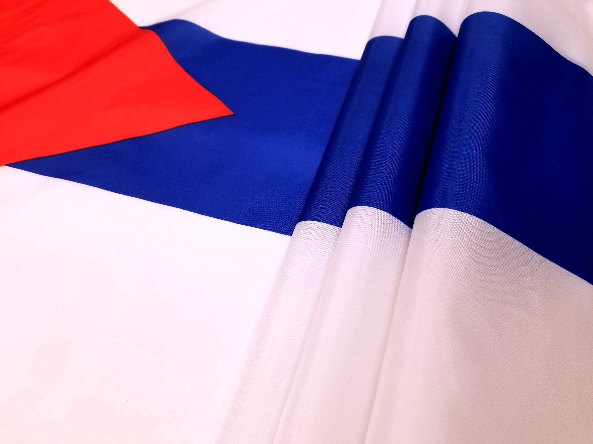 High Supply Cuba flag double-stitched edges for lasting display.
