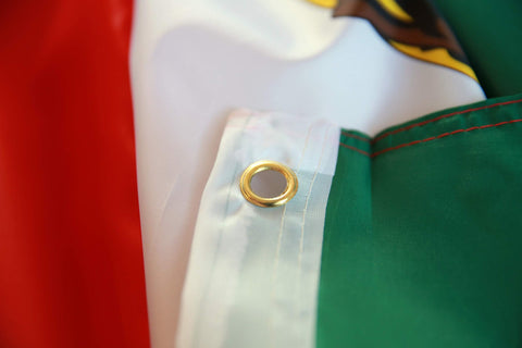 High Supply flag eagle-centered emblem enhances national symbolism during ceremonies