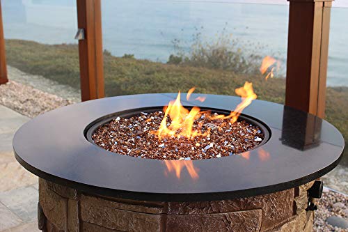 Hiland Reflective Fire Glass covers the fire pit floor for a clean look.