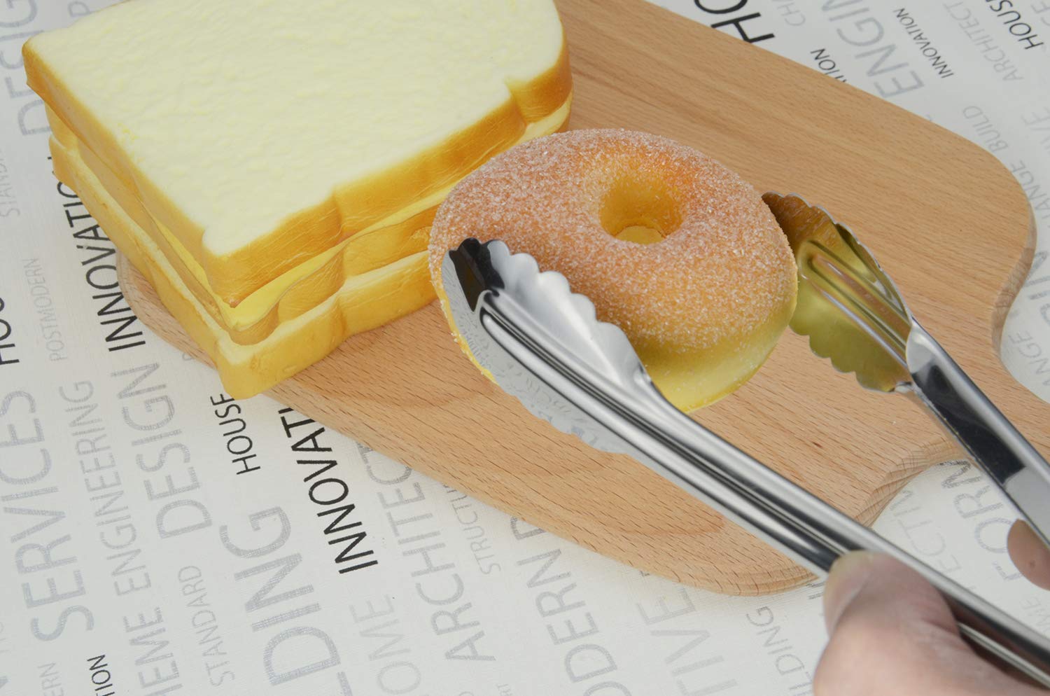 HINMAY 3-pack mini tongs ready for casual dining.