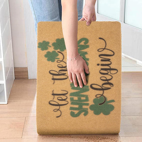 HinyBoeh easy-clean mat that shakes or vacuums clean