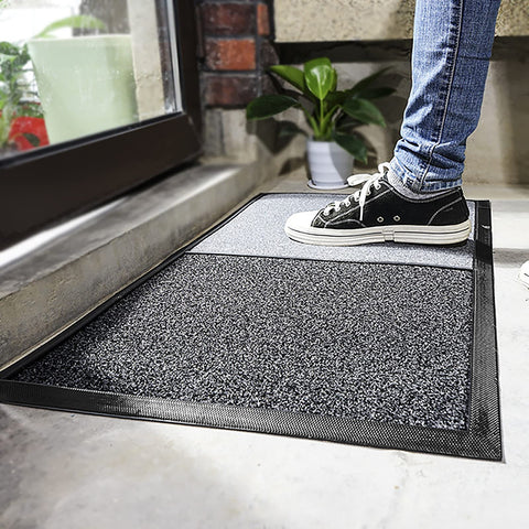 Hiocpl shoe sanitizer mat dirt-absorption layer captures grit at the threshold.