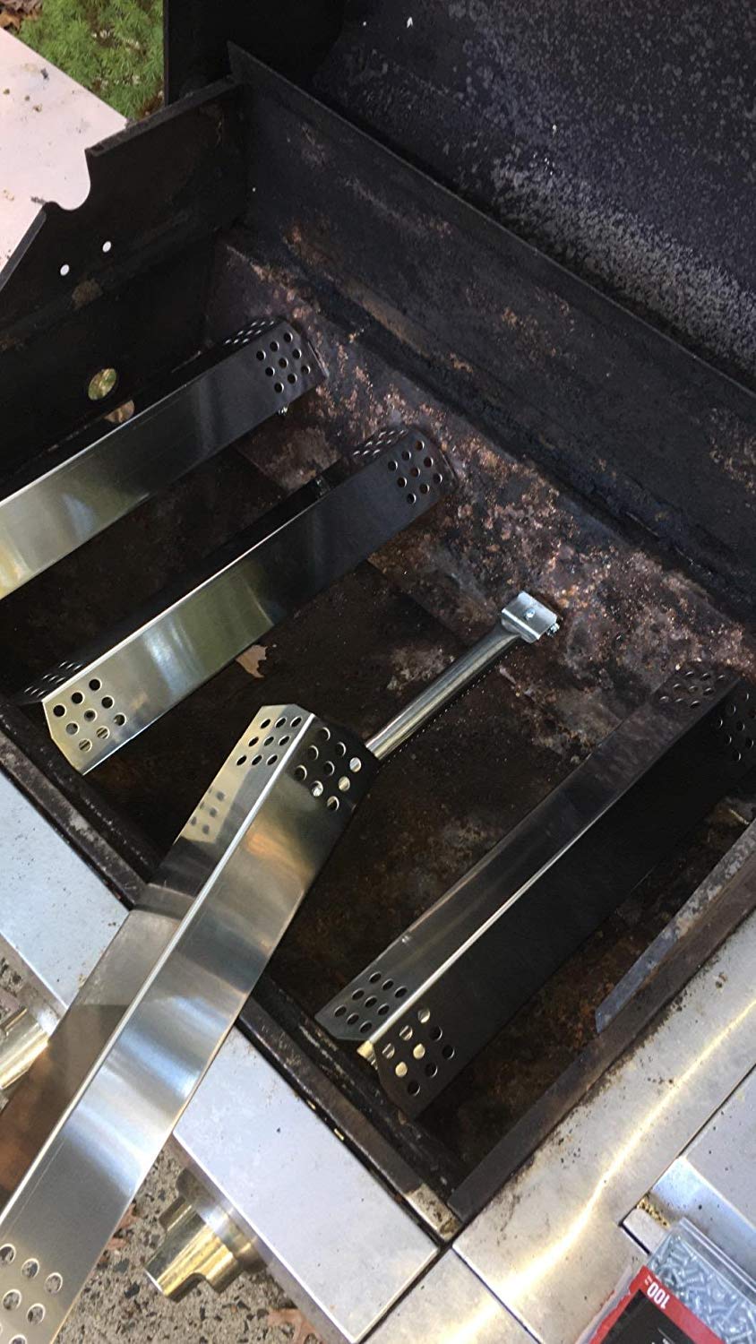 Close-up of installation with Hisencn parts on Master Forge grill