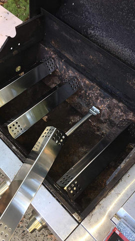 Close-up of installation with Hisencn parts on Master Forge grill