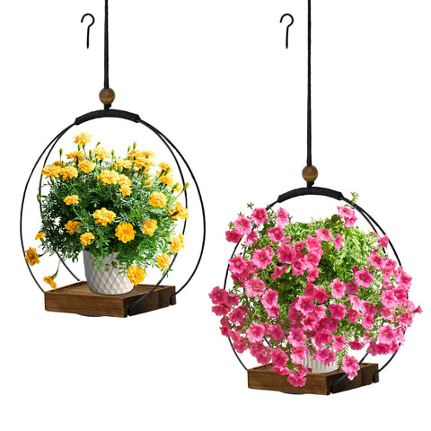 Hismocal gift-ready hanging planter ideal for housewarmings and new homes.