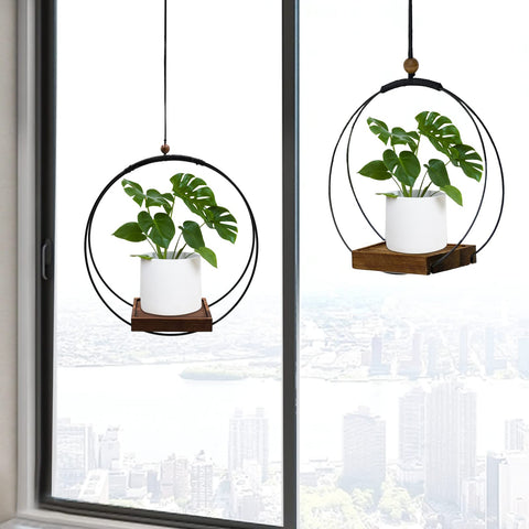 Hismocal sleek wall decor planter suits contemporary and bohemian spaces.