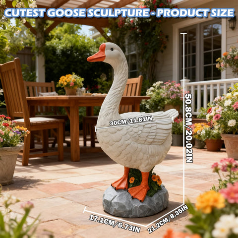 HISUMER goose statue close-up showing eyes and beak craftsmanship