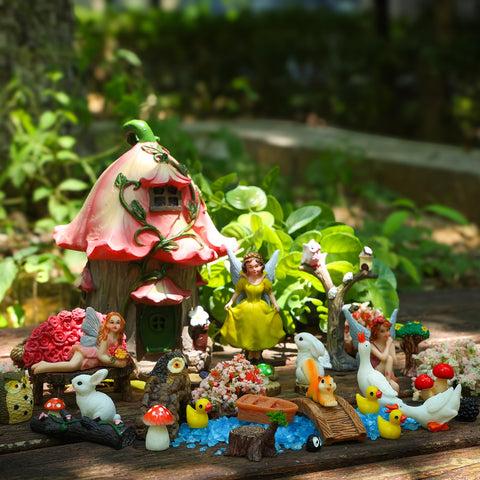 HIYZI Mini Ships and Hedgehogs decorate nautical and woodland displays