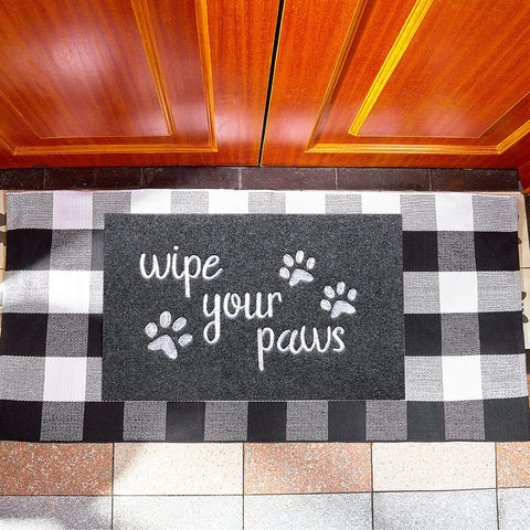 HLFMVWE Front porch mat, easy to clean and maintain for busy entryways.