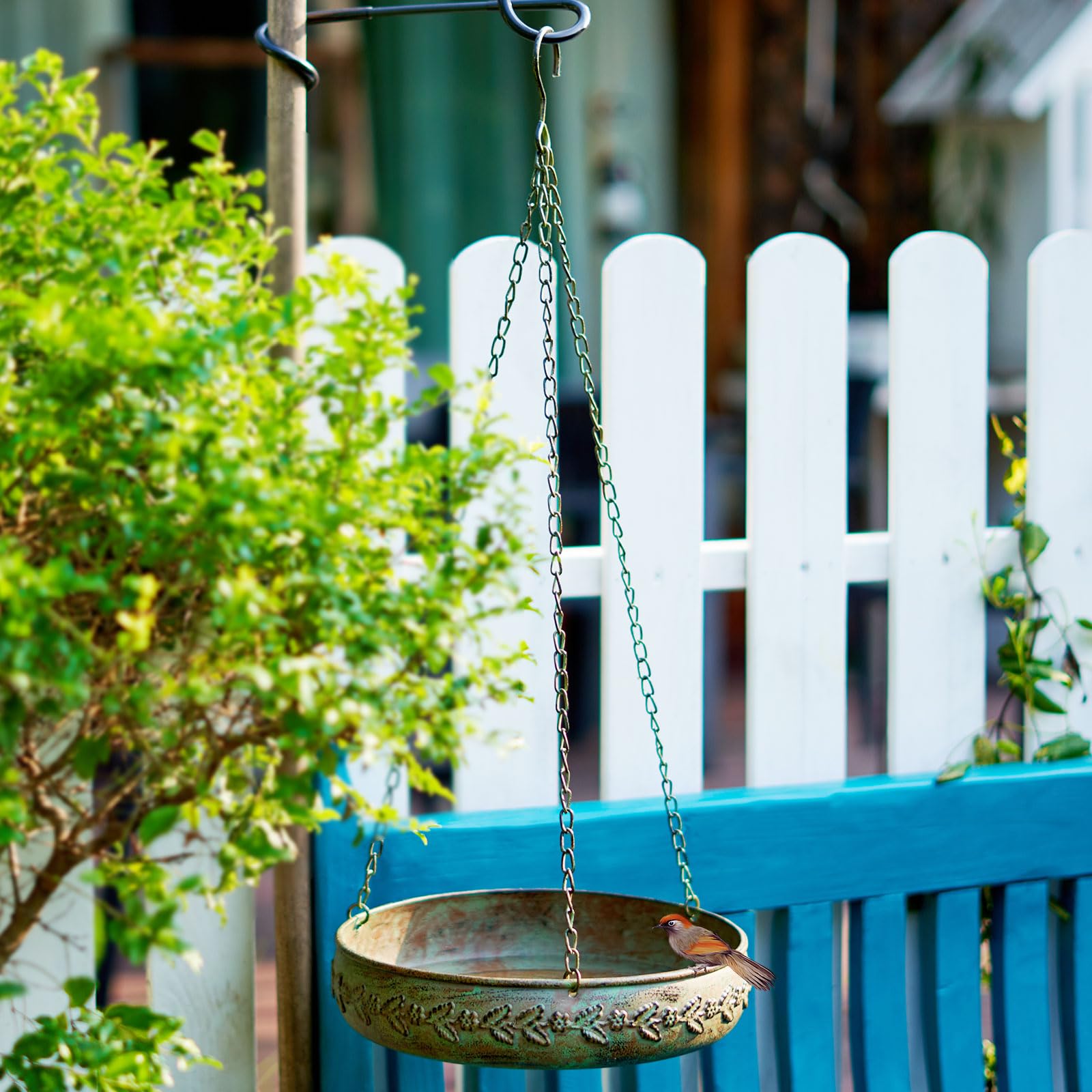 HLQMFHT rust-proof metal bird bath ideal for outdoor use