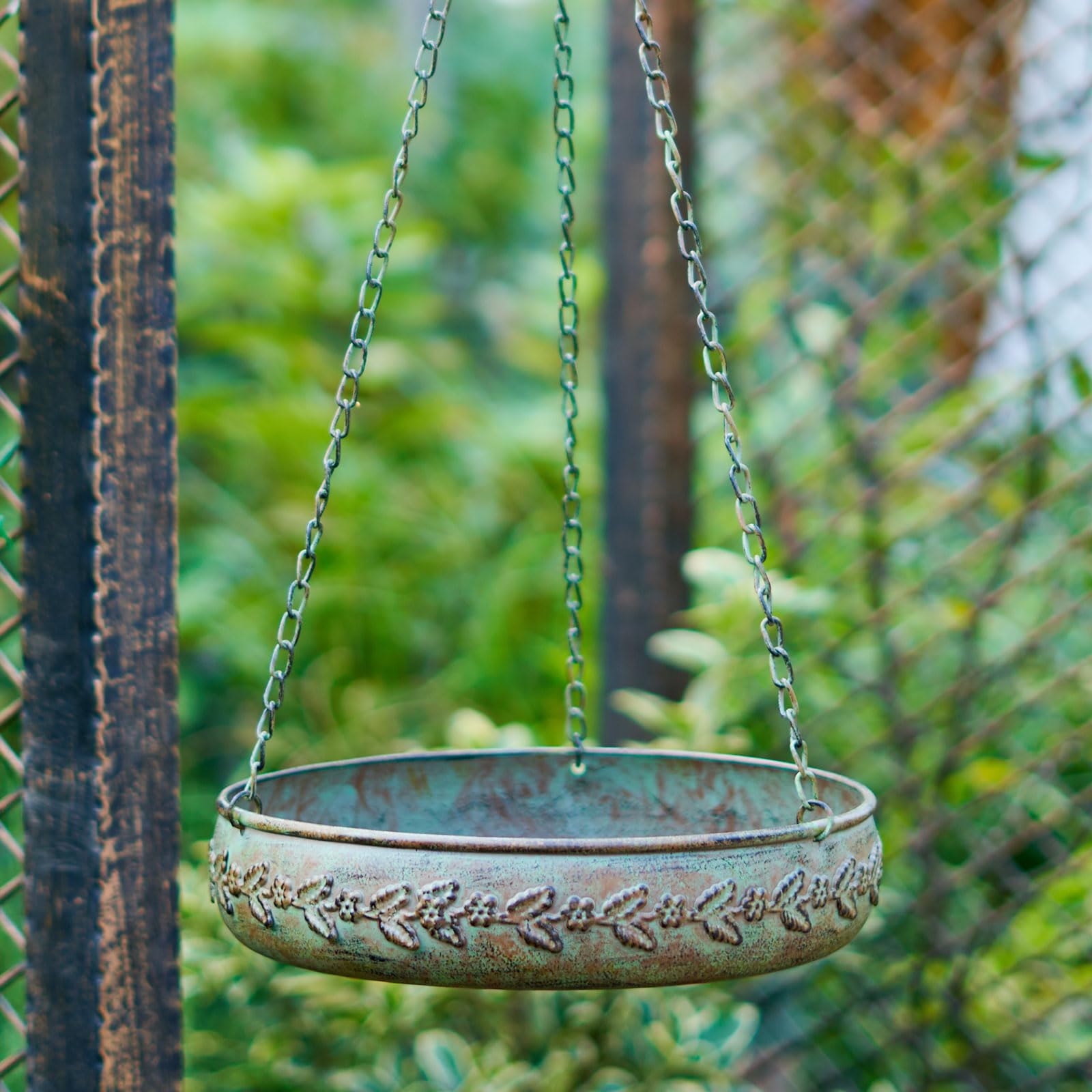 HLQMFHT three-chain stability bird bath ensures balanced water