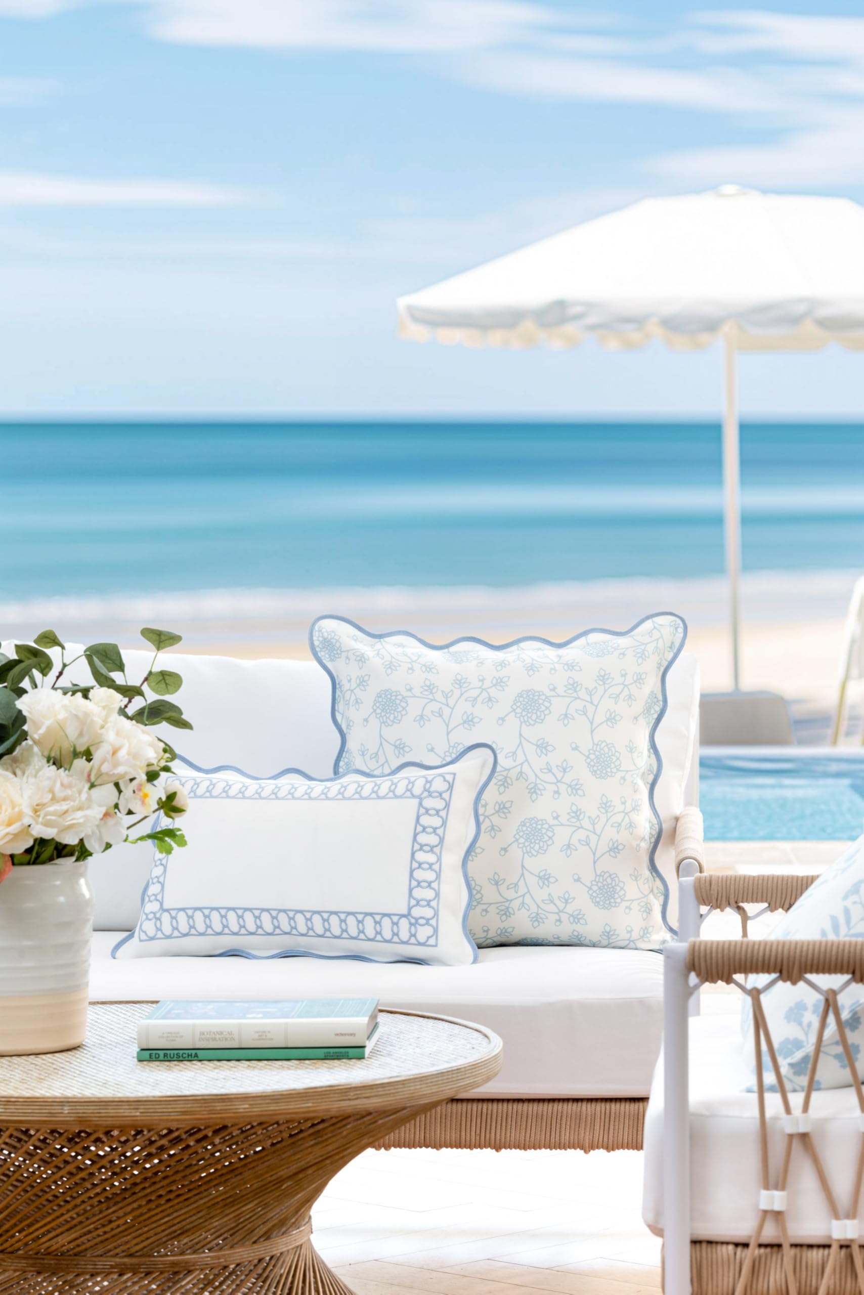 Hofdeco Premium begonia embroidery on white front ideal for outdoor seating.