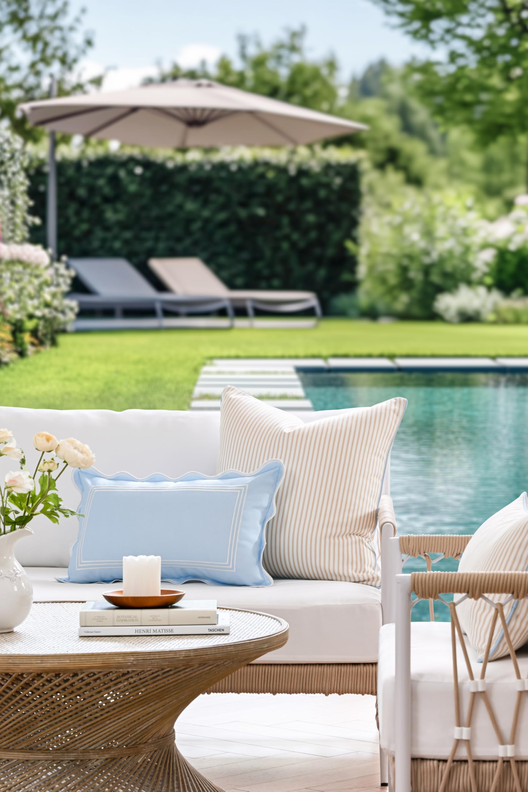Hofdeco Premium Coastal Hampton back view mirroring the pattern for cohesive style.