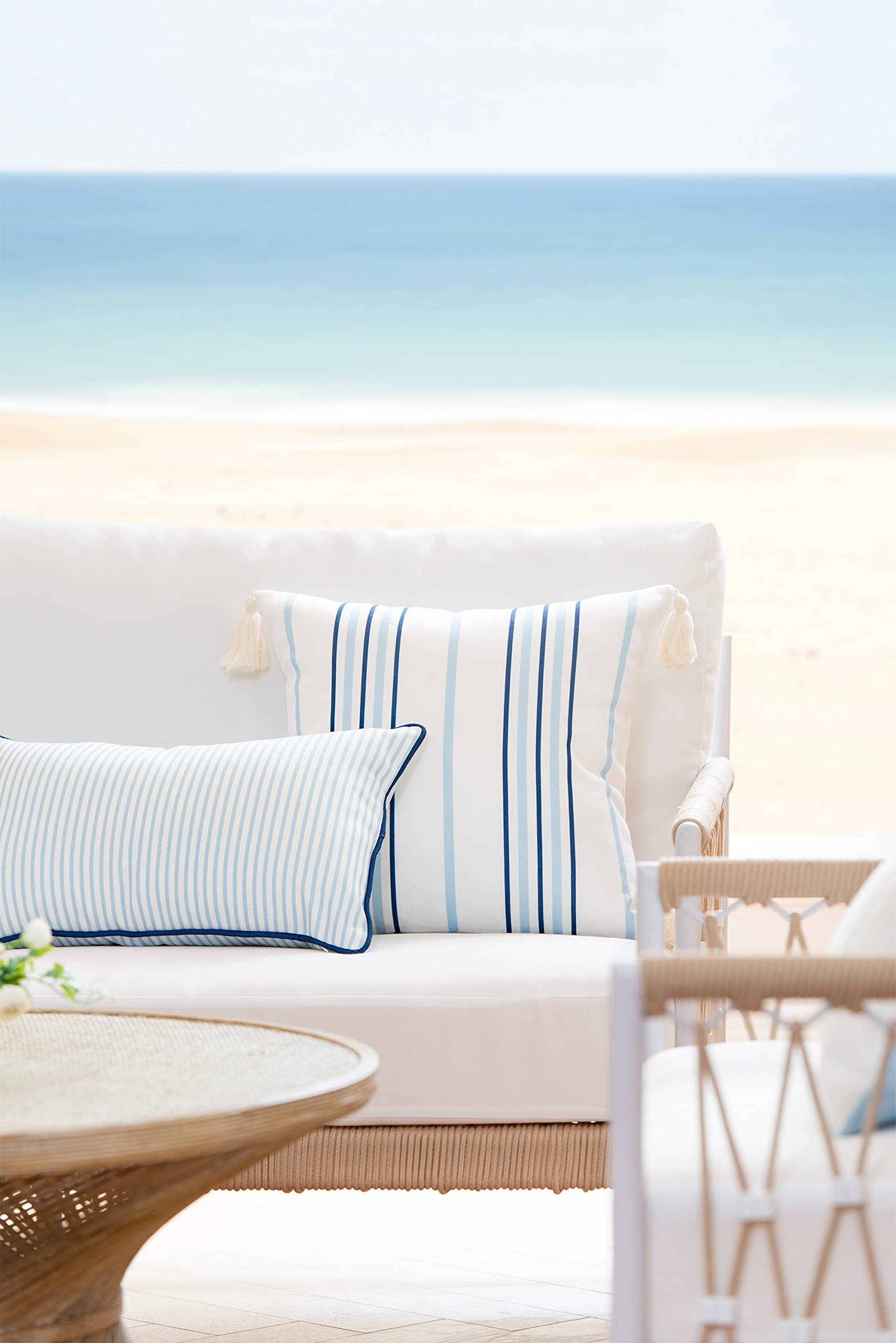 Hofdeco Premium lumbar cover front view in blue stripe adds coastal charm