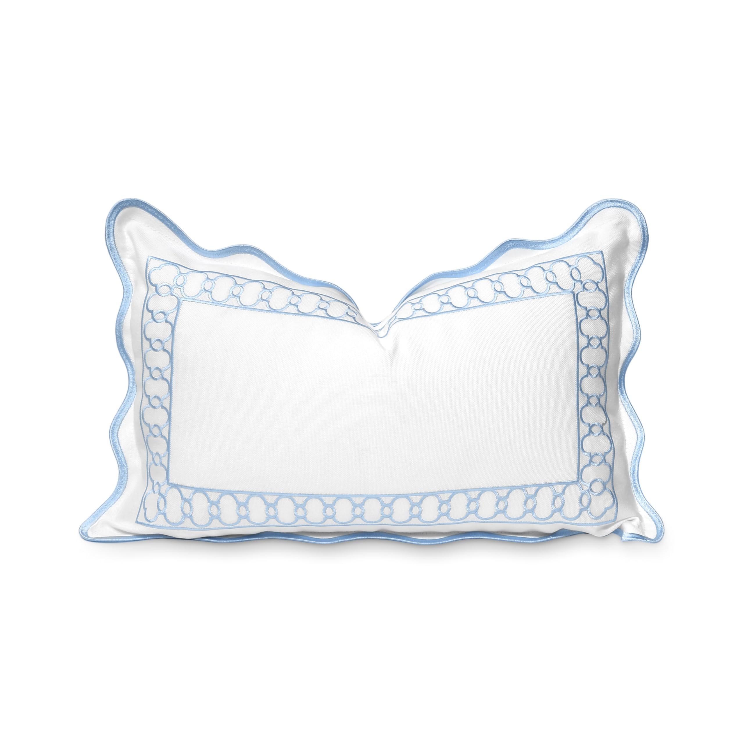 Hofdeco Premium coastal lumbar cover with scalloped edge for patio seating.